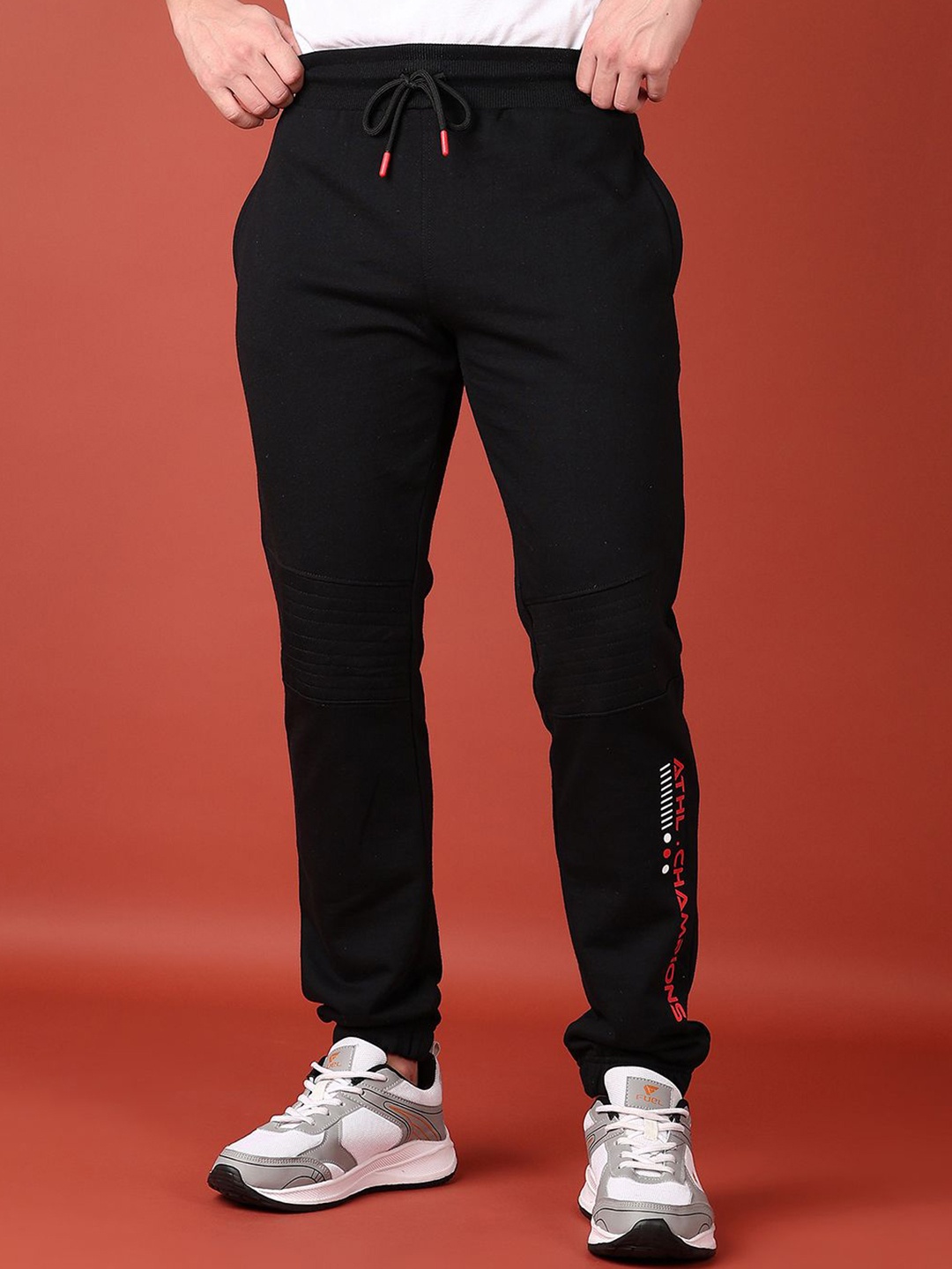 

V-Mart Men Cotton Mid-Rise Track Pants, Black