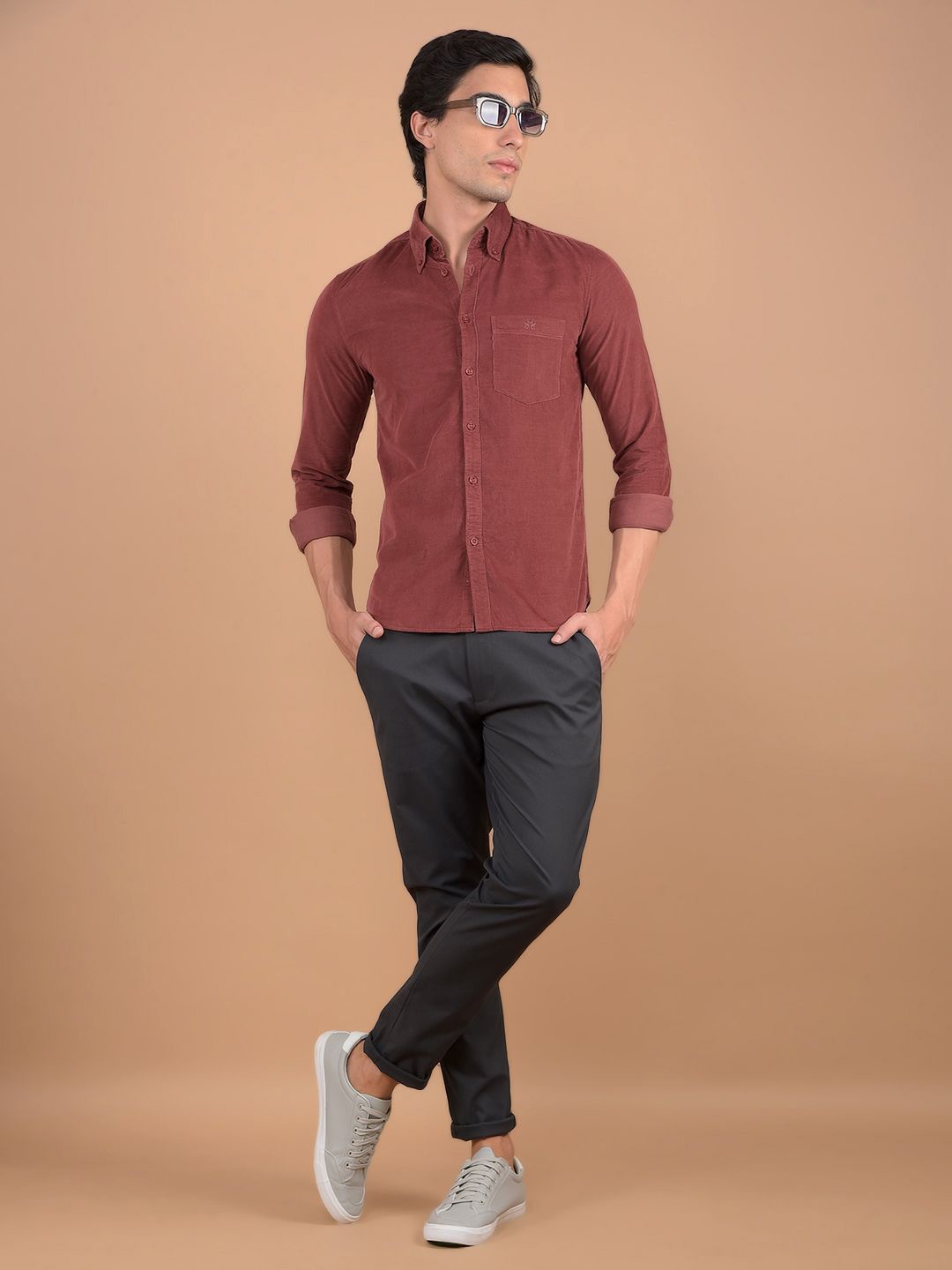 

Crimsoune Club Men Button-Down Collar Solid Cotton Slim Fit Casual Shirt, Maroon