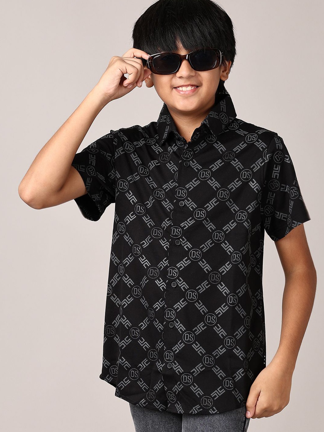 

V-Mart Boys Spread Collar Typography Printed Cotton Casual Shirt, Black