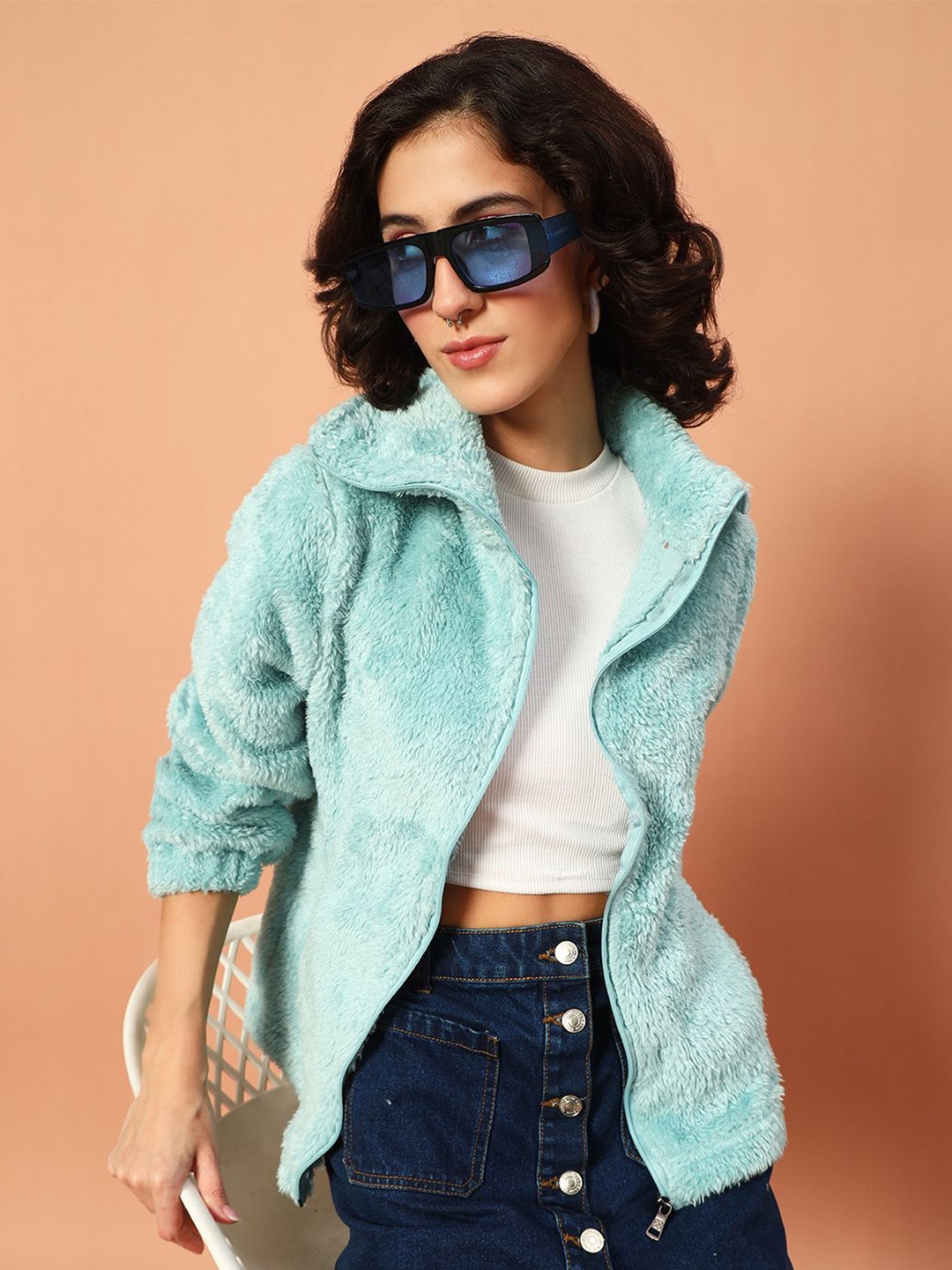 

The Dry State Women Fur Sweatshirt With Wing Collar And Front Zip Open, Blue