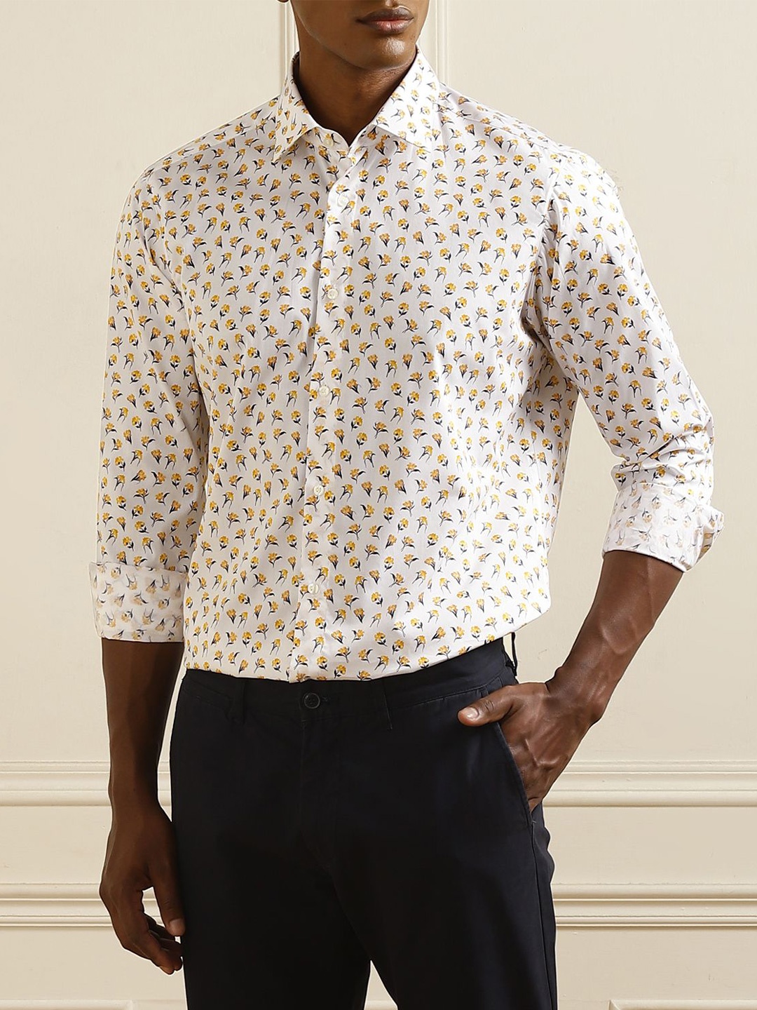 

HUGO Men Spread Collar Floral Printed Cotton Slim Fit Formal Shirt, White