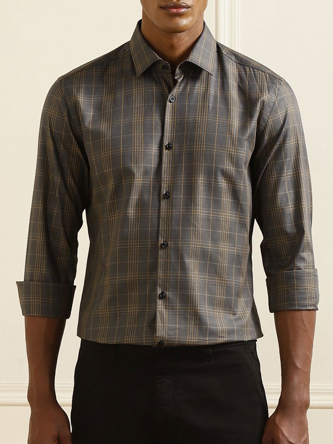 

HUGO Men Spread Collar Checked Cotton Slim Fit Formal Shirt, Grey