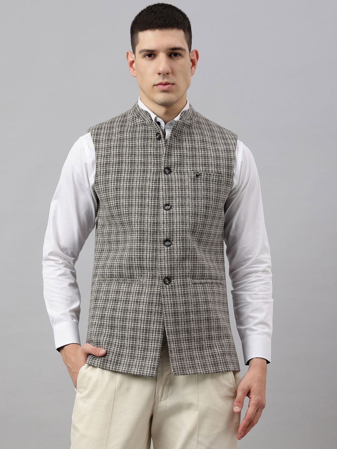 

Richlook Men Checked Nehru Jackets, Beige
