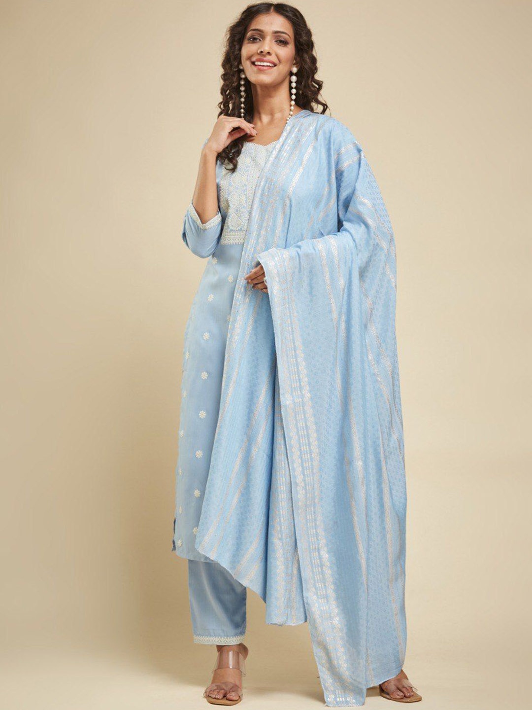 

APNISHA Floral Printed Chanderi Silk Straight Kurta and Trouser With Dupatta, Blue