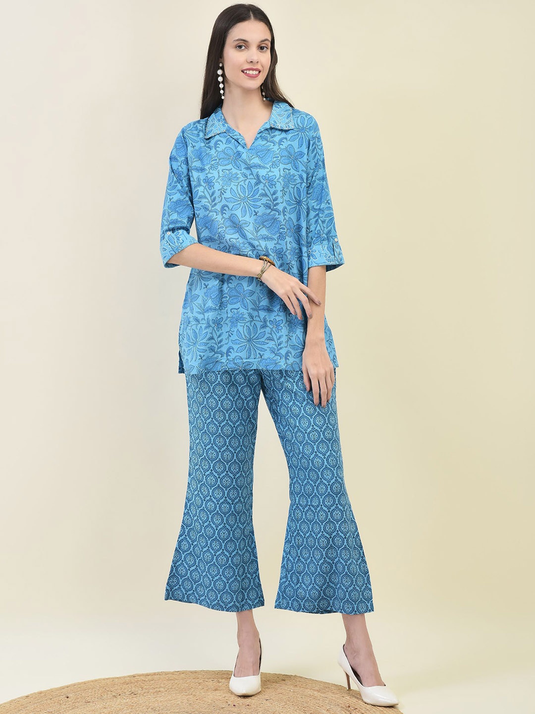 

Shree Floral Printed Shirt Collar Three-Quarter Sleeves Top With Trouser, Blue