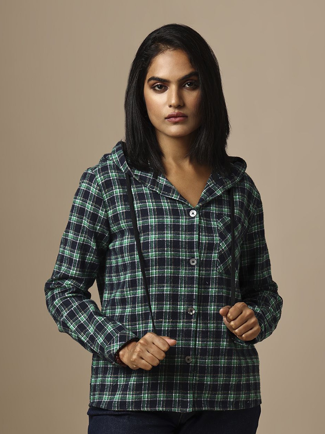 

Chemistry Women Hood Checked Cotton Casual Shirt, Green