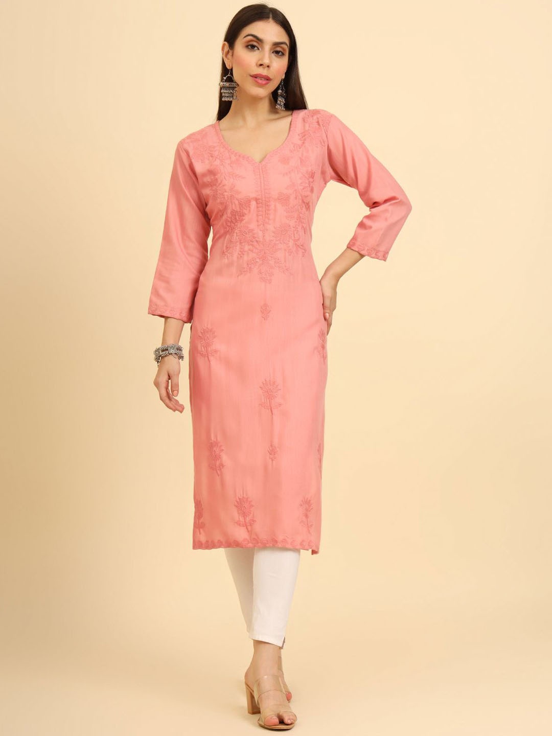 

HERE&NOW Adipurus2 Ethnic Motifs Embroidered Round Neck Thread Work Cotton Straight Kurta, Pink