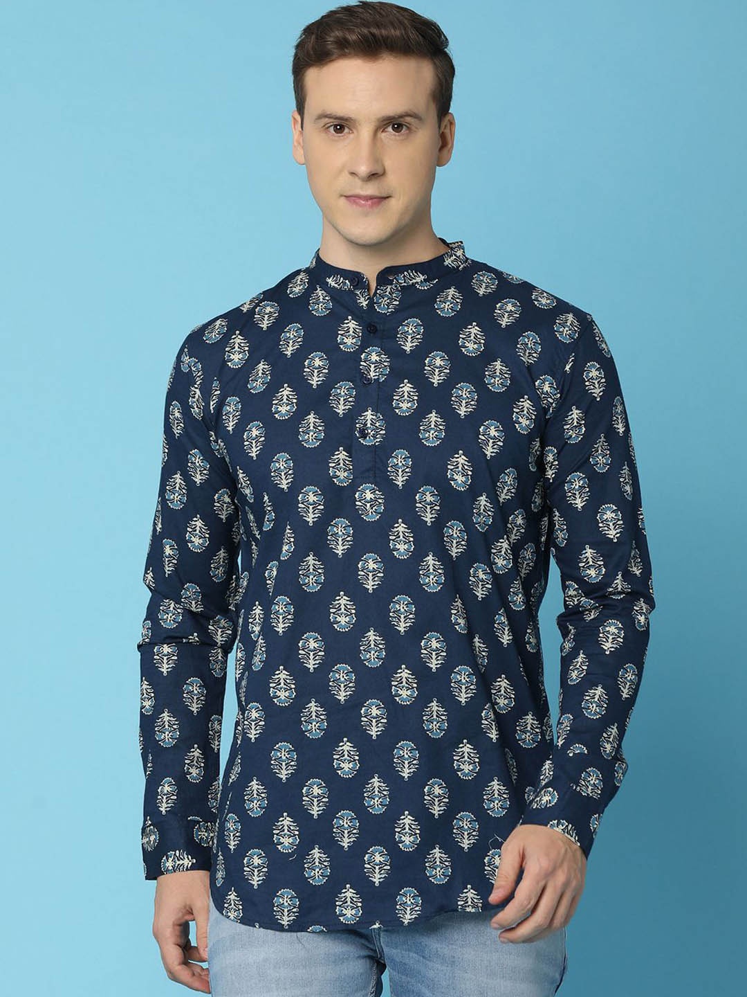 

V-Mart Ethnic Motifs Printed Mandarin Collar Cotton Kurta, Blue