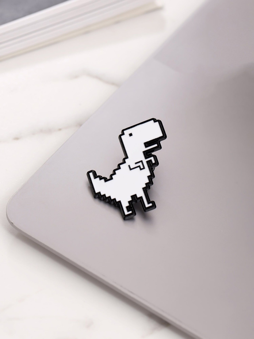 

Yellow Chimes Men Dinosaur Minimal Brooch, White