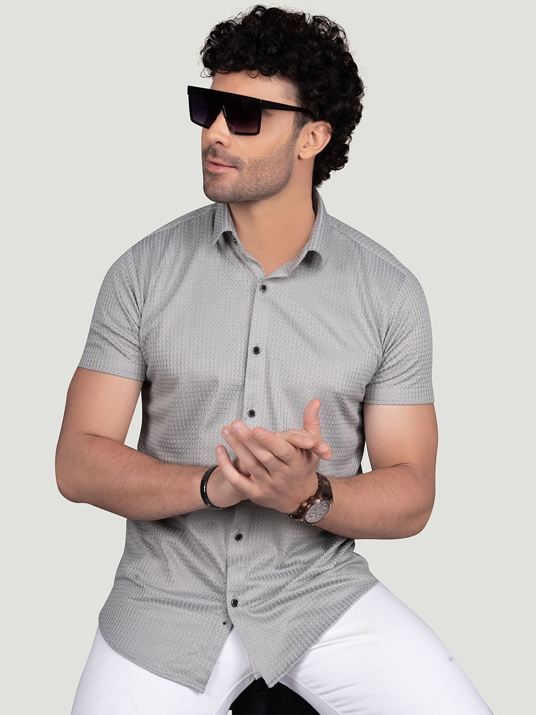 

ALMATY Men Comfort Spread Collar Textured Solid Cotton Slim Fit Casual Shirt, Grey