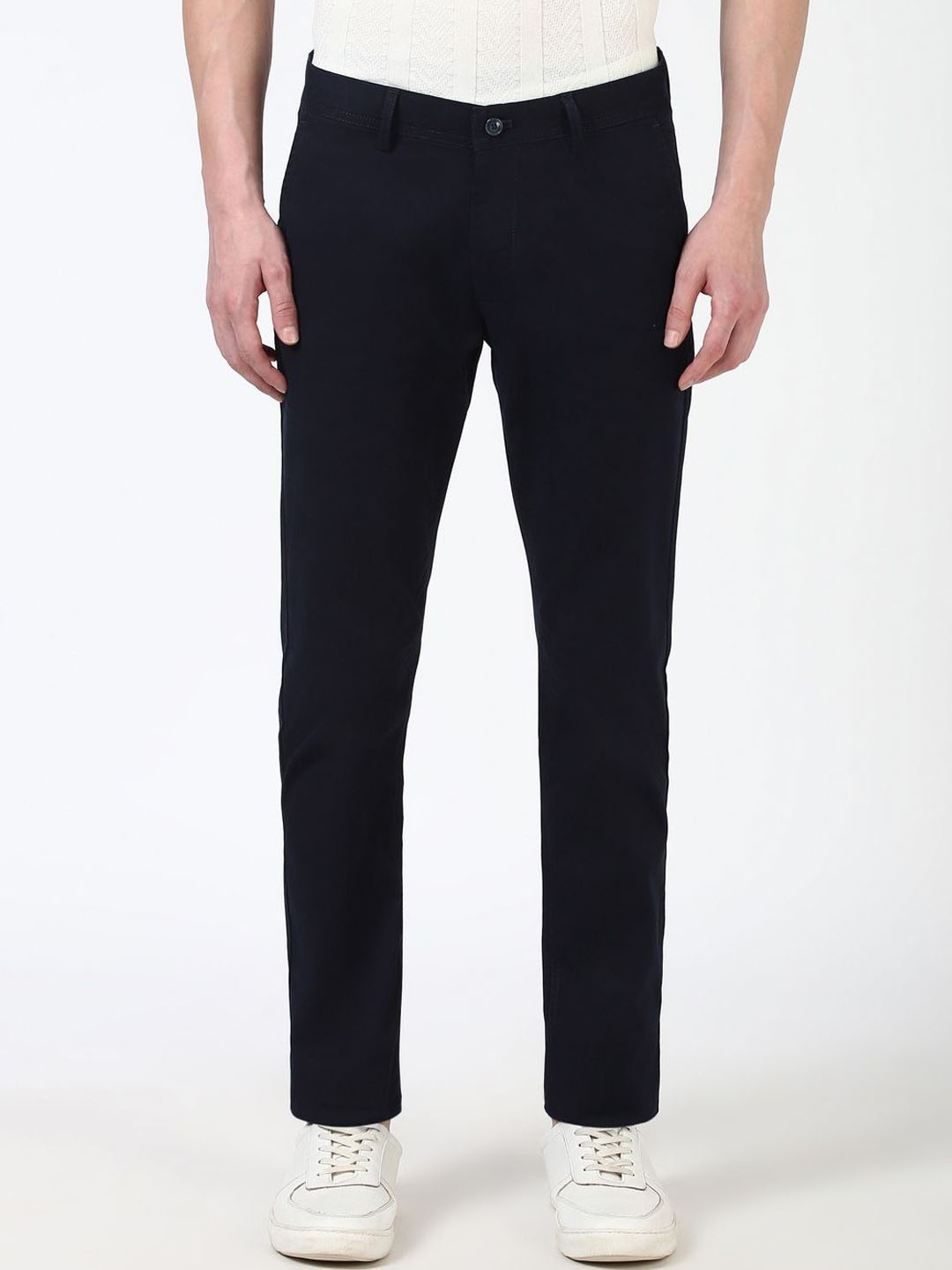 

Peter England Casuals Men Skinny Fit Trousers, Navy blue