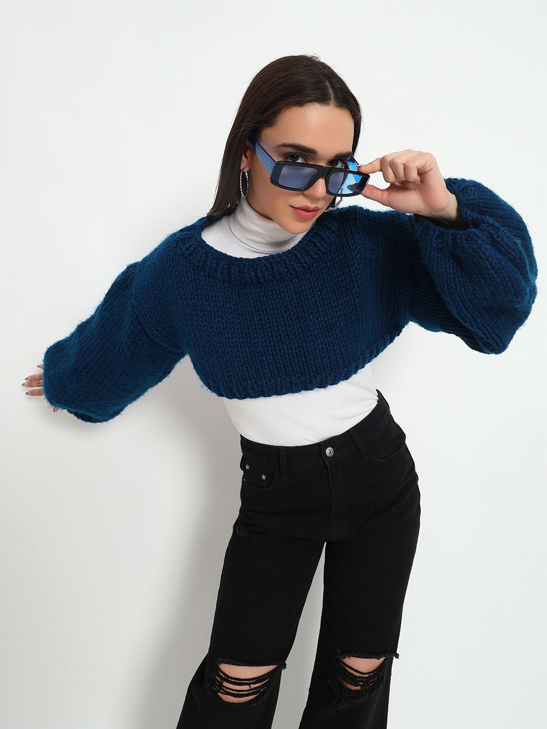 

Sugercandy Women Woollen Crop Pullover, Navy blue
