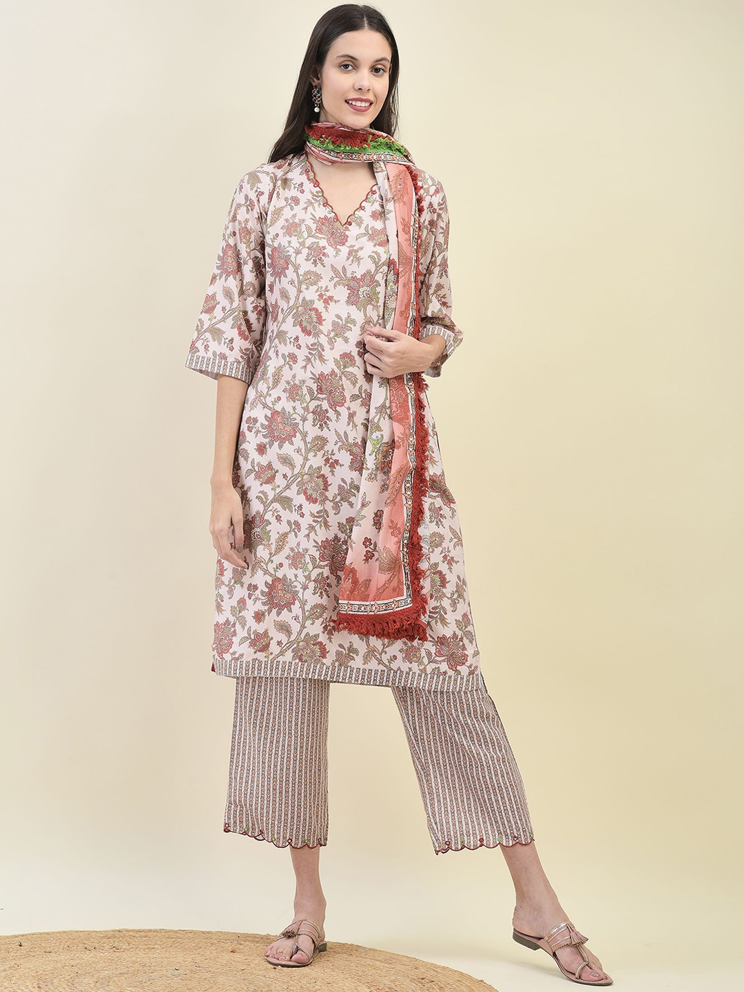 

Shree Women Floral Printed Liva Straight Kurta with Trousers & Dupatta, Peach