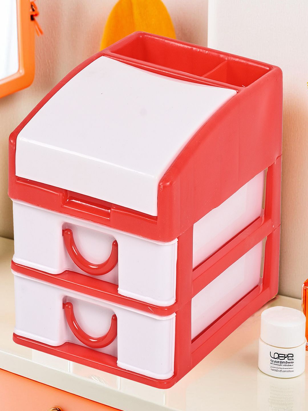 

Kuber Industries Red & White Reusable 3-Tier Makeup Organiser