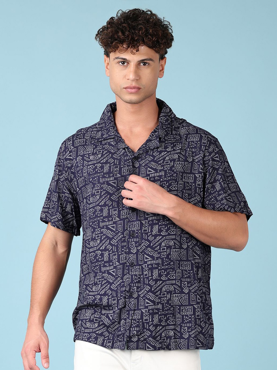 

V-Mart Men Cuban Collar Geometric Printed Casual Shirt, Navy blue