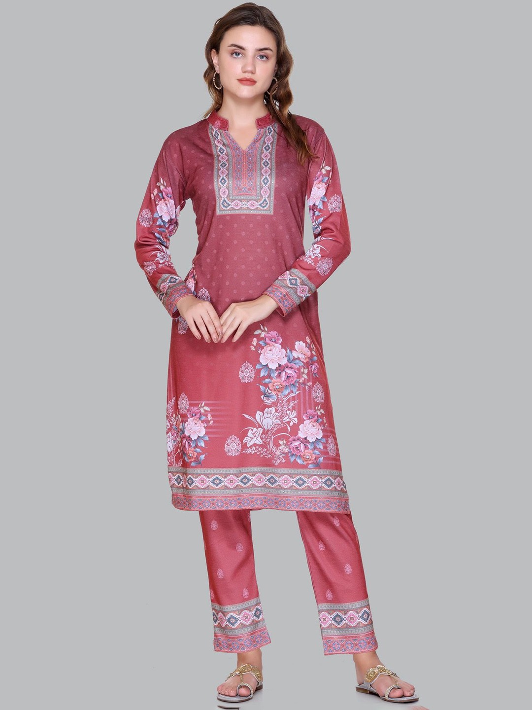 

Melvin Floral Printed Sequinned Straight Kurta With Trouser & Dupatta, Red