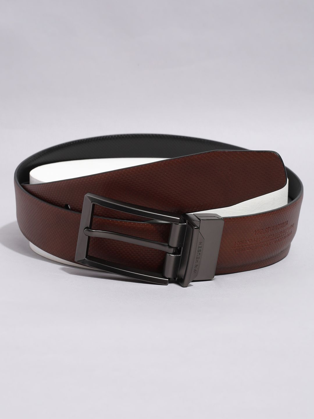 

Van Heusen Men Textured Leather Reversible Belt, Brown
