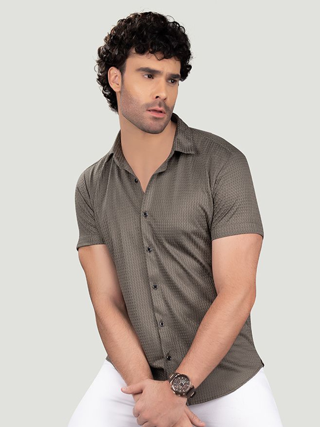

ALMATY Men Comfort Spread Collar Textured Solid Cotton Slim Fit Casual Shirt, Brown