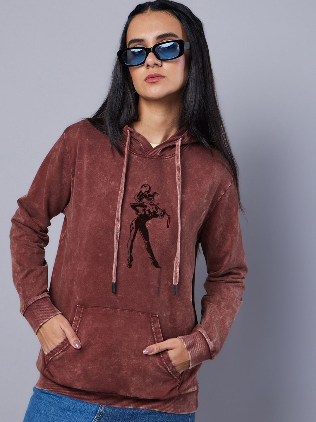

Bewakoof Heavy Duty Women Printed Hooded Pullover Sweatshirt, Maroon