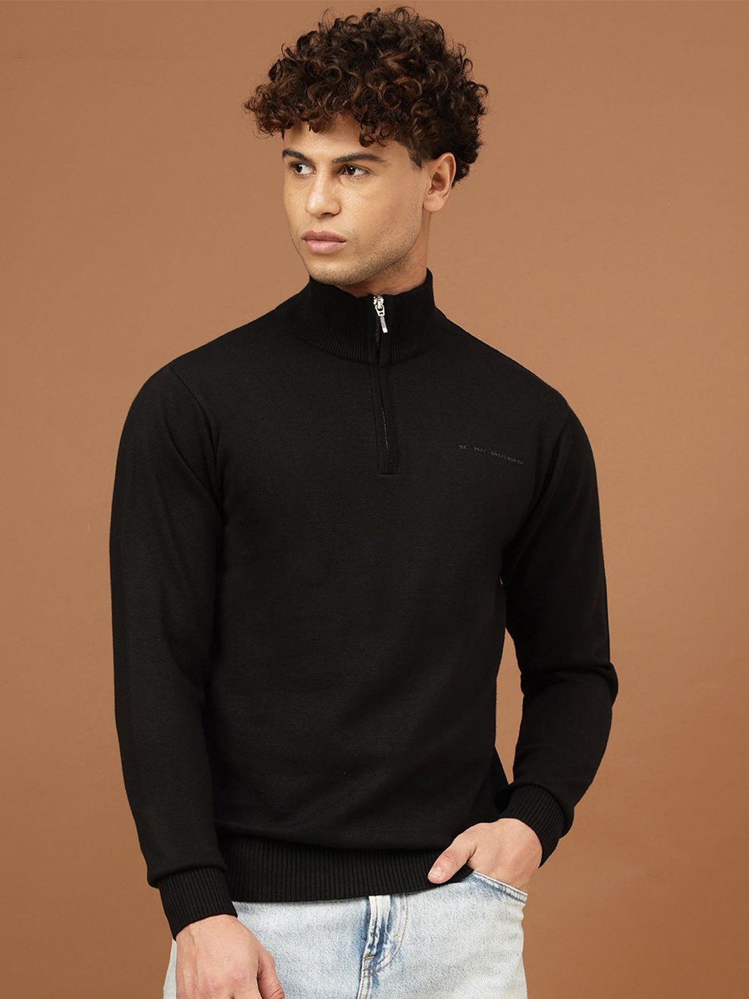

Richlook Men Half Zipper Sweatshirt, Black