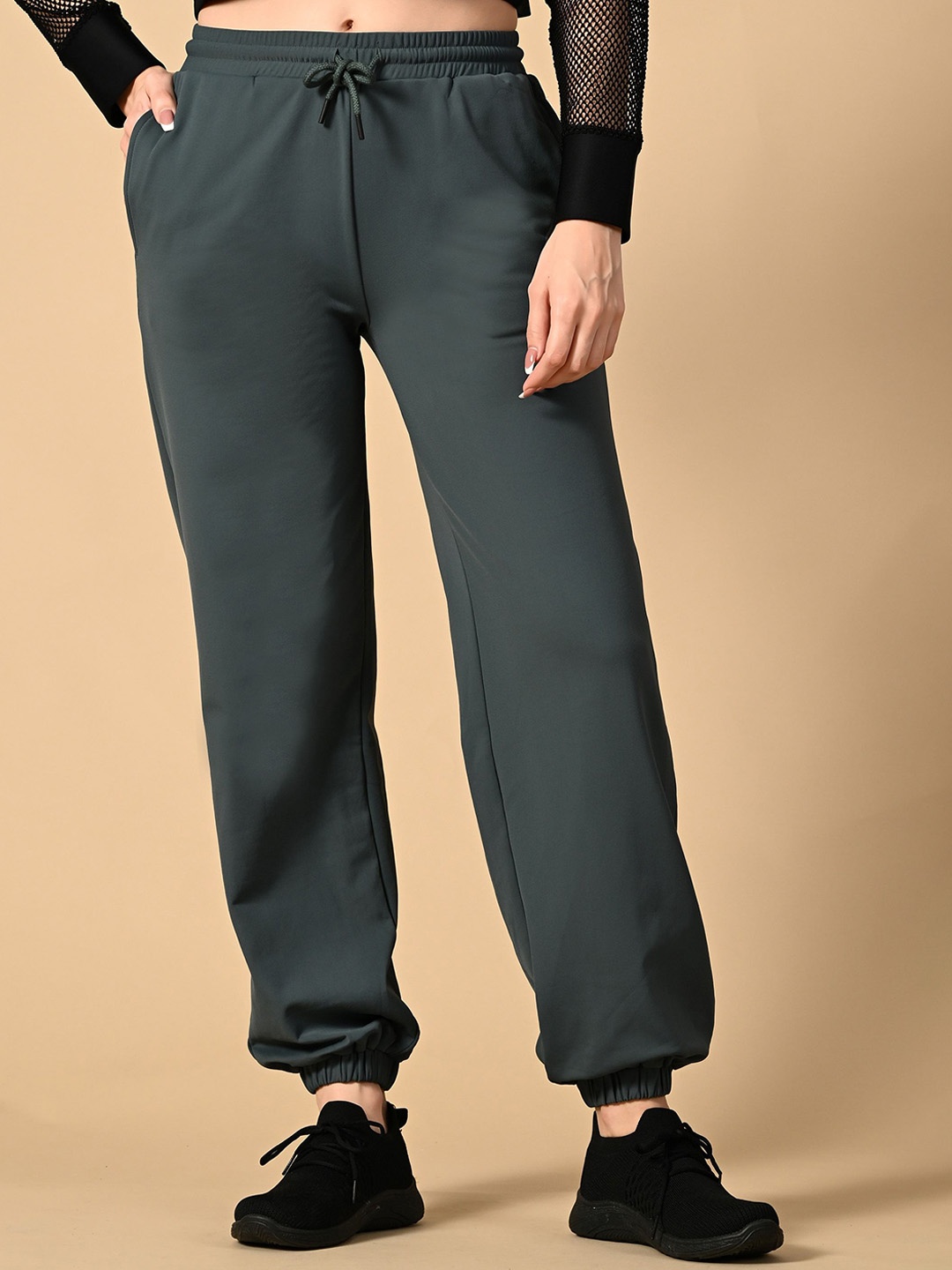 

PANDORNA Women Mid-Rise Joggers, Green