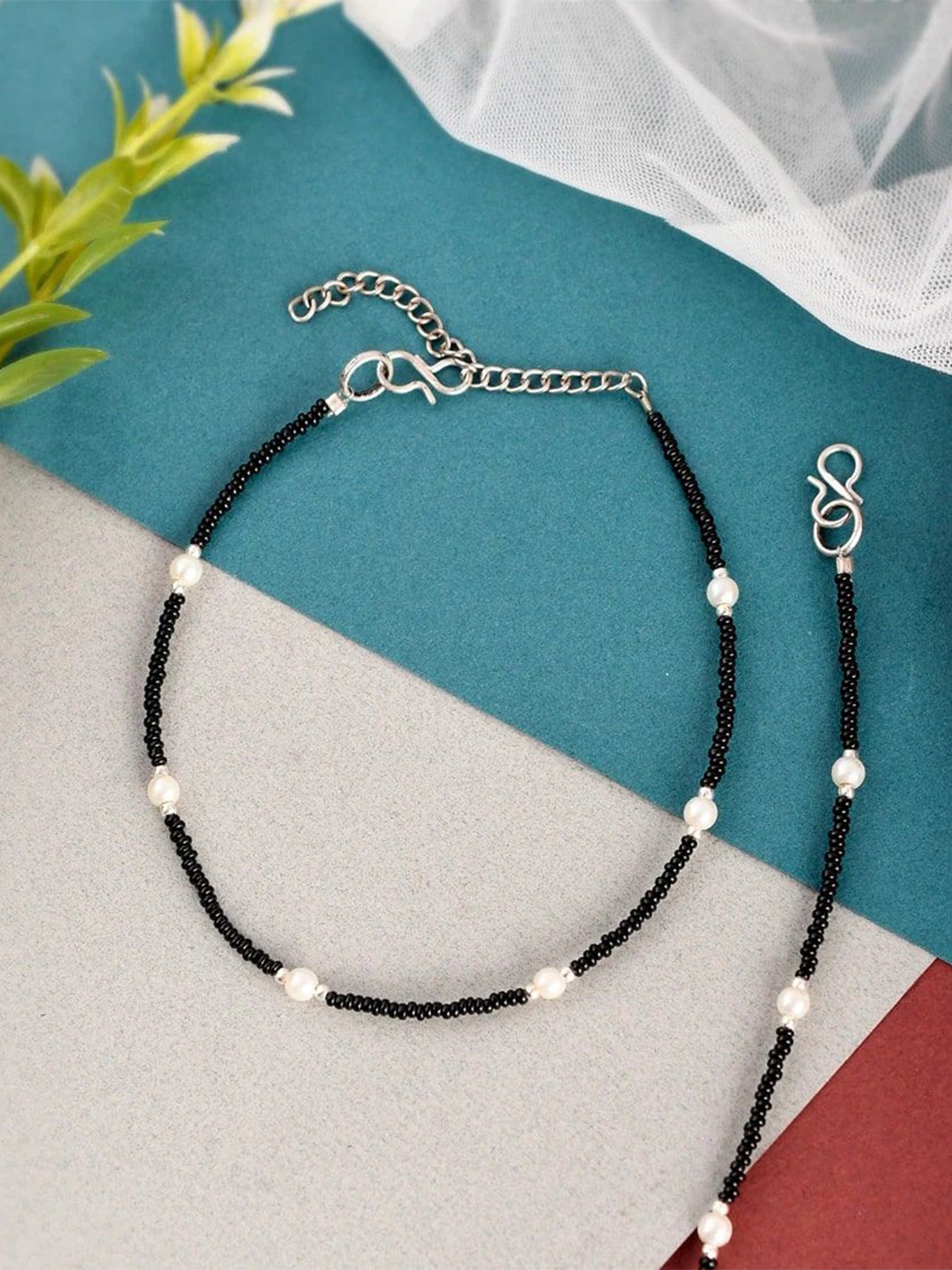 

HIGH TRENDZ Silver-Plated Beaded Anklets