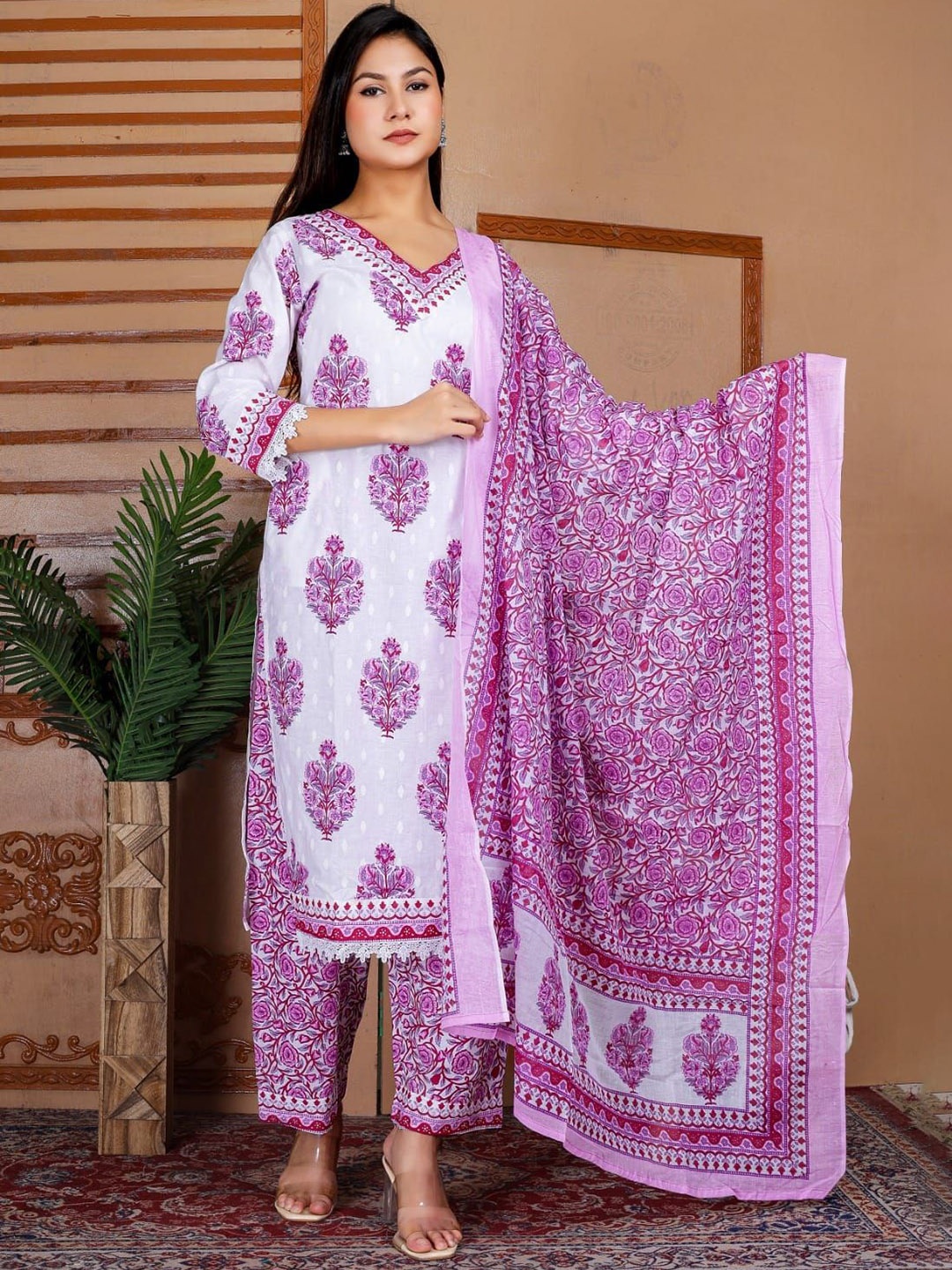 

Fabinn Floral Printed Pure Cotton Straight Kurta With Trousers & Dupatta, Pink