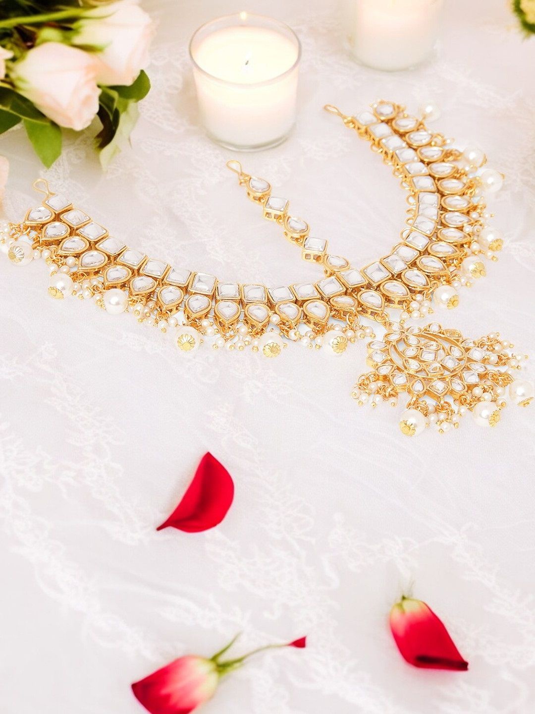 

Anouk Kundan Studded Sheeshphool, Gold