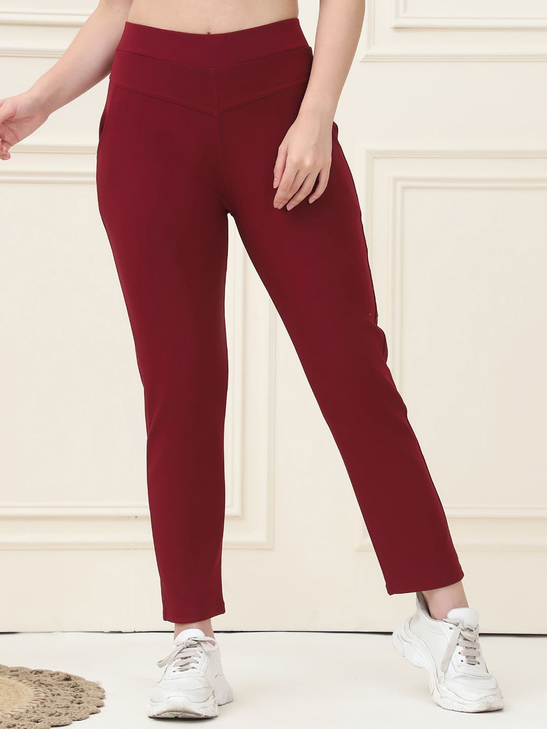 

GRACIT Women Skinny Fit Jeggings, Maroon