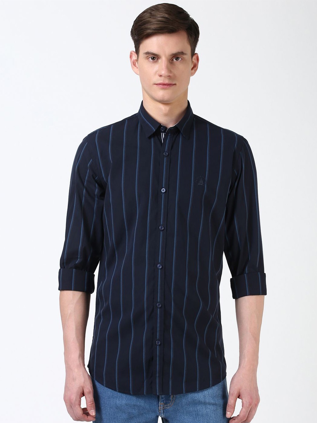 

Peter England Casuals Men Slim Fit Opaque Striped Casual Shirt, Navy blue