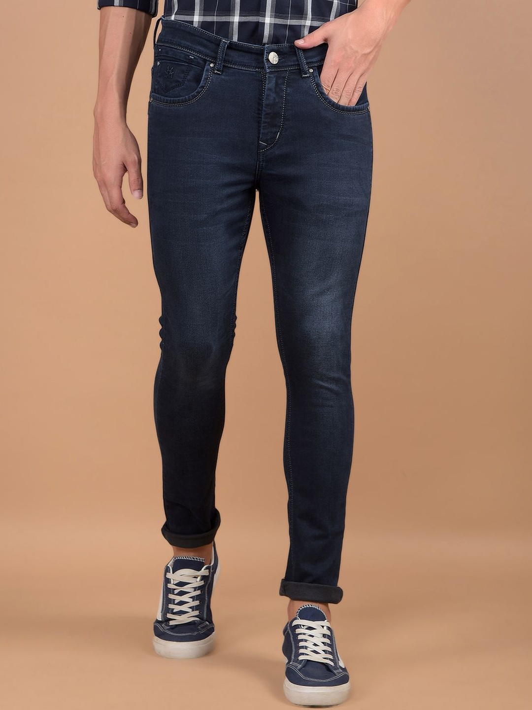 

Crimsoune Club Men Mid Rise Skinny Fit Heavy Fade Stretchable Jeans, Navy blue