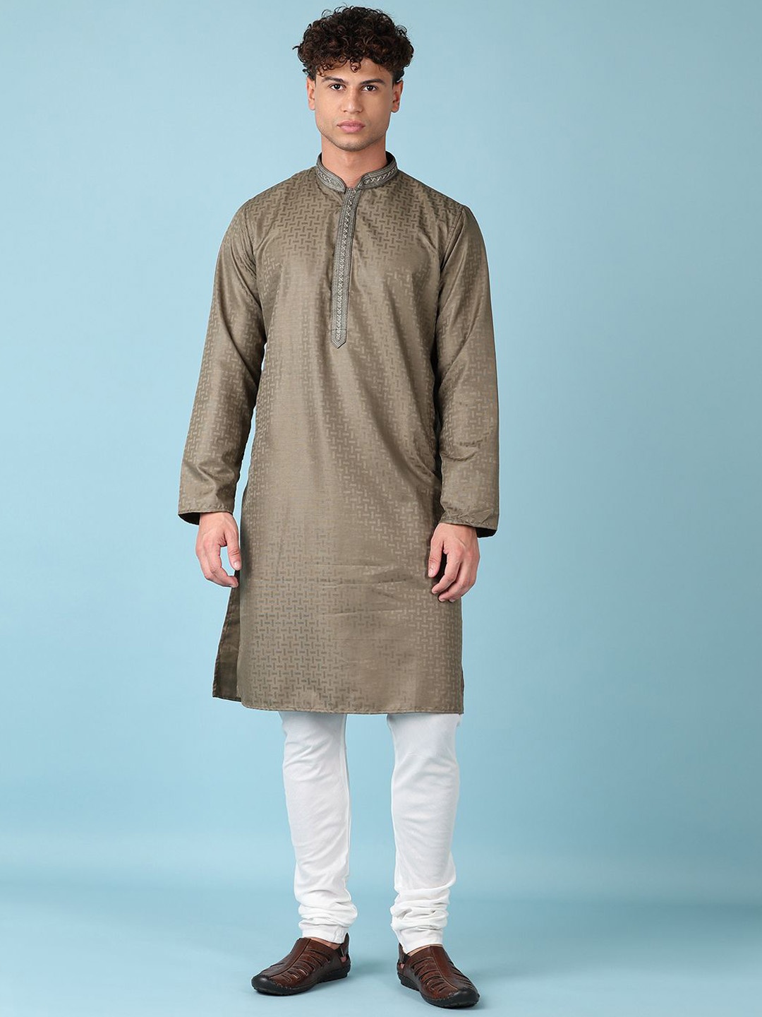 

V-Mart Geometric Woven Design Thread Work Mandarin Collar Straight Kurta with Churidar, Olive