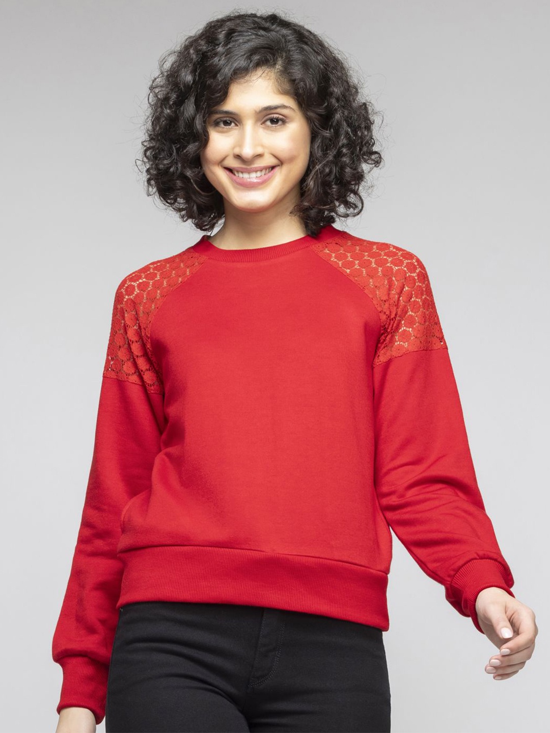

SHAYE Women Round Neck Sweatshirt, Red