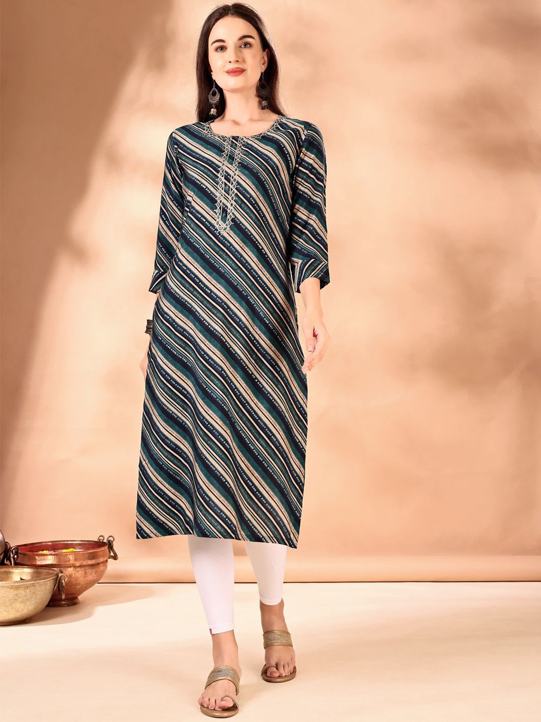 

KUNDAN FAB Striped Mirror Work Round Neck Cotton Straight Kurta, Olive