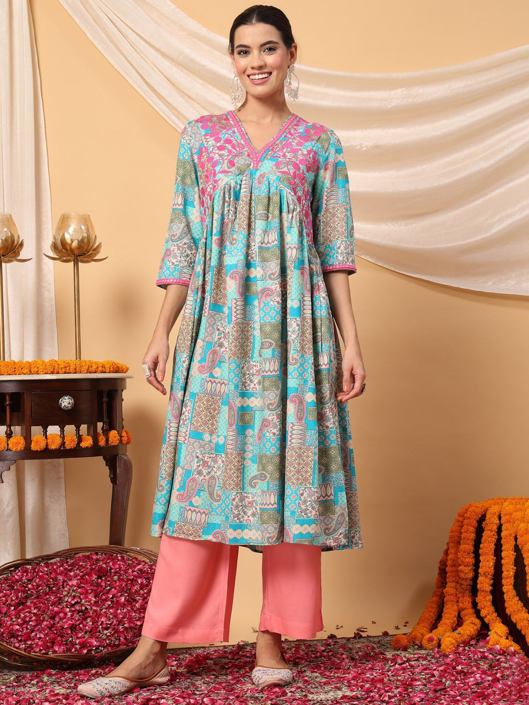 

House Of Zelena Floral Printed Anarkali Maternity Kurta with Pyjamas, Turquoise blue