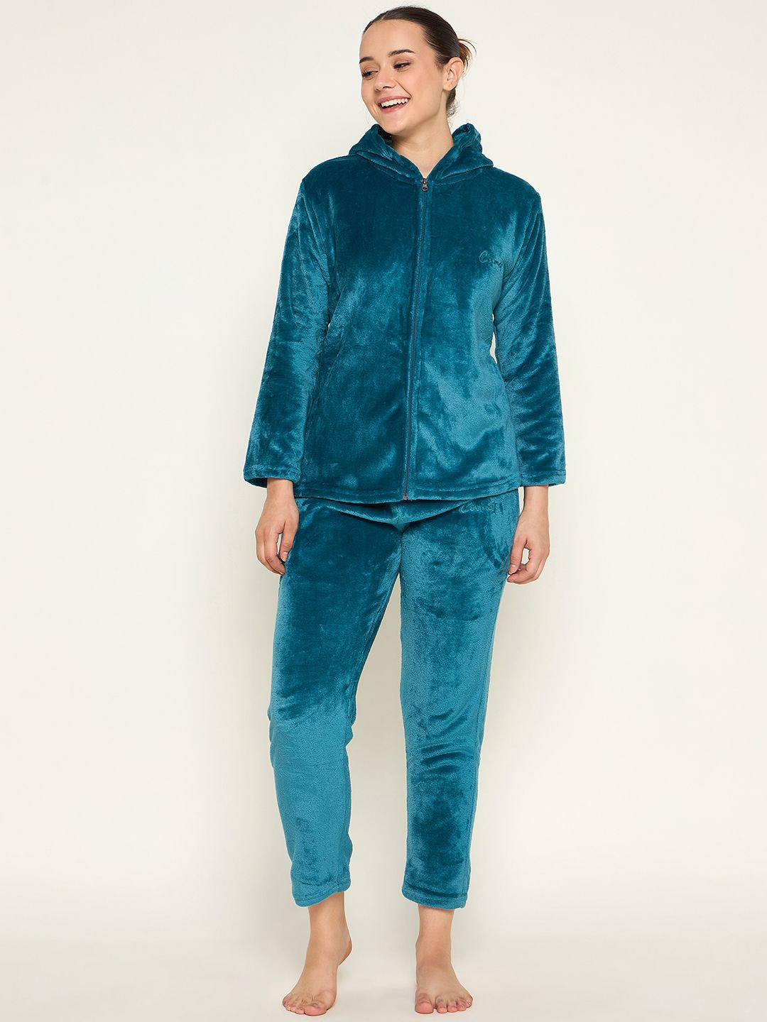 

Camey Women Velvet Sets Night suit, Teal