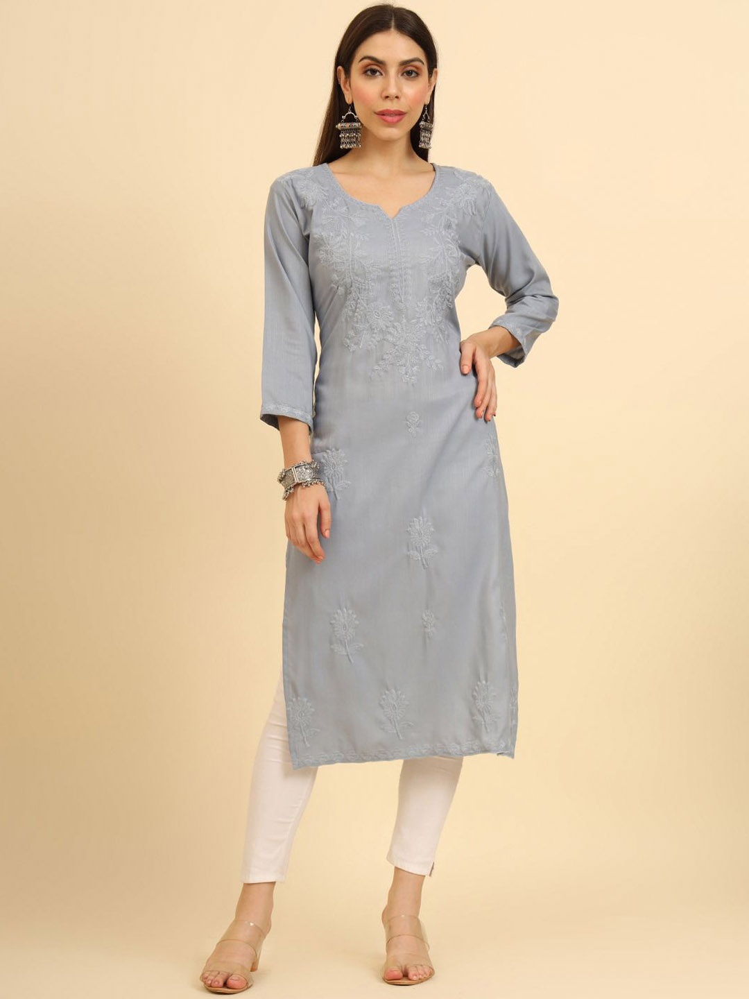 

HERE&NOW Floral Embroidered Georgette Straight Kurta, Grey