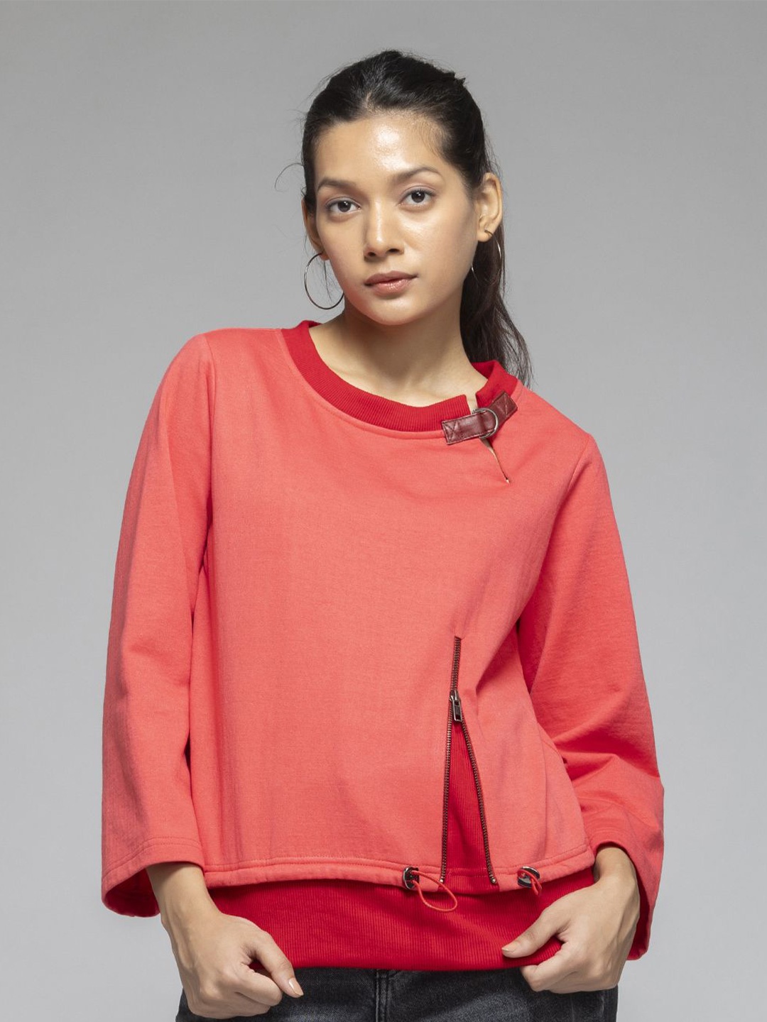 

SHAYE Women Colourblocked Sweatshirt, Coral