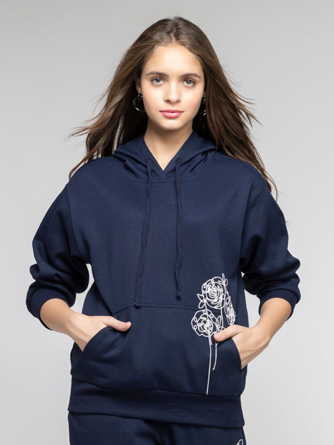 

SHAYE Women Embroidered Hooded Sweatshirt, Navy blue