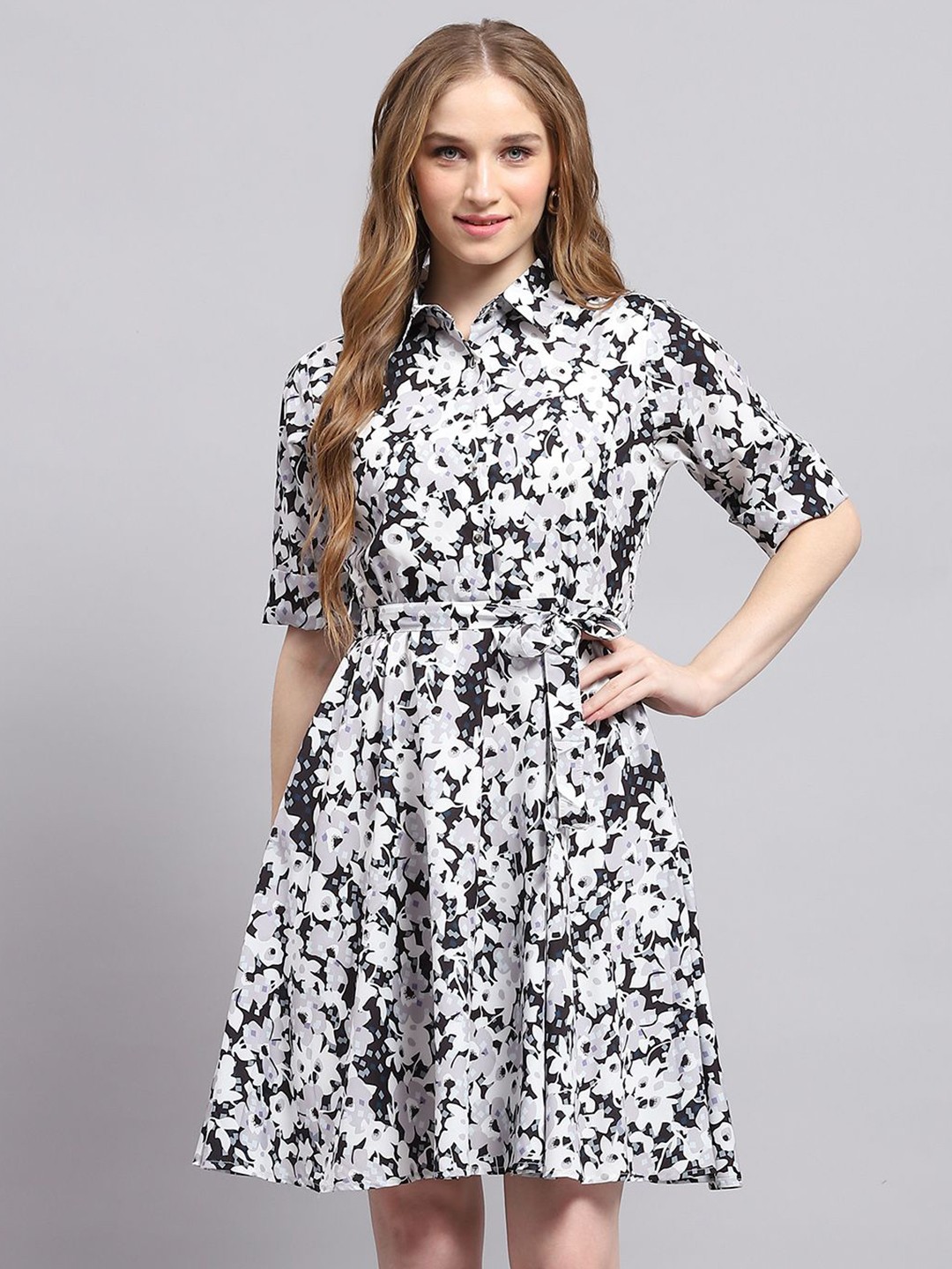 

Monte Carlo Floral Printed Shirt Collar Fit and Flare Dress, White