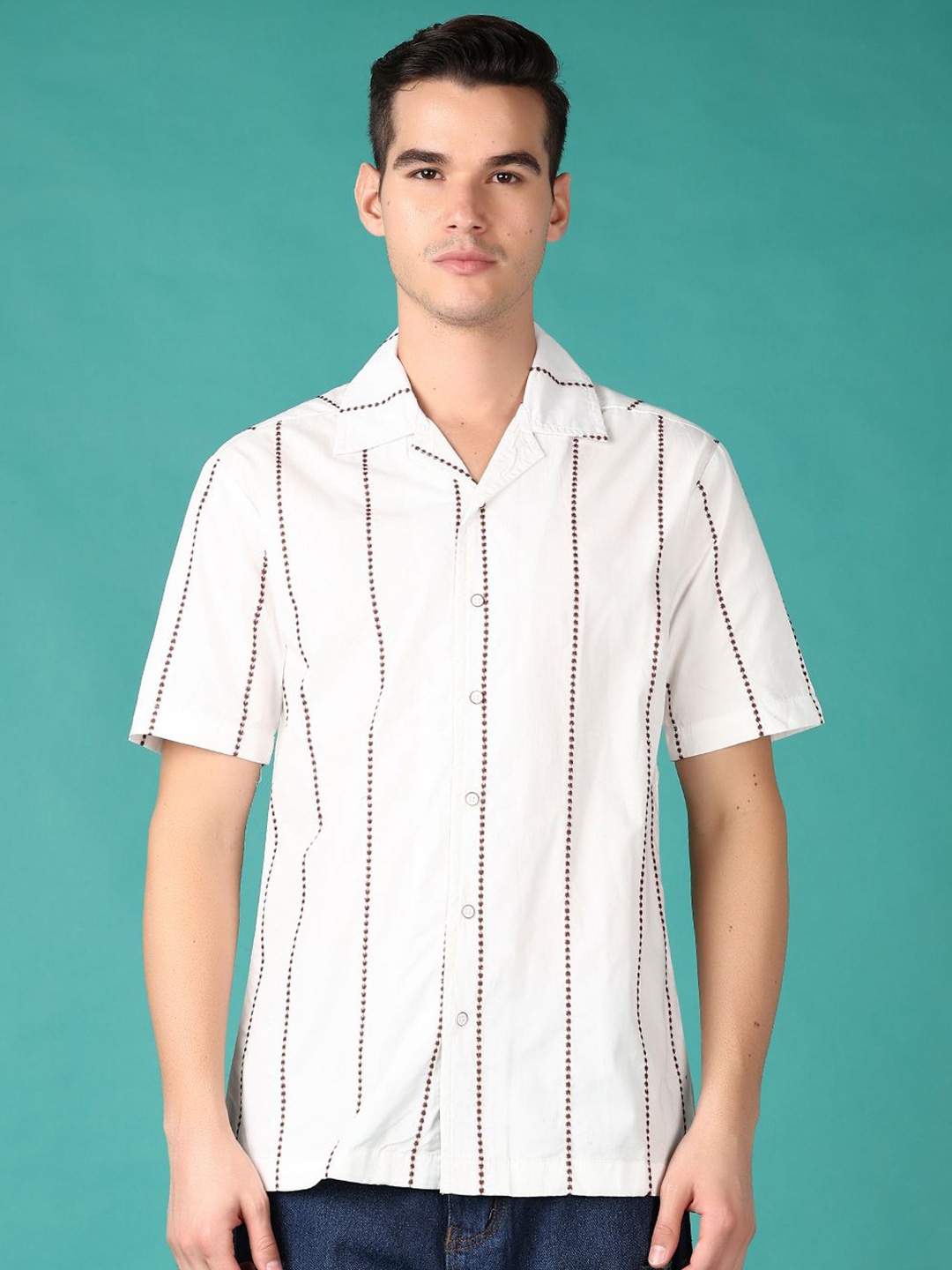 

V-Mart Men Spread Collar Vertical Striped Cotton Slim Fit Casual Shirt, White