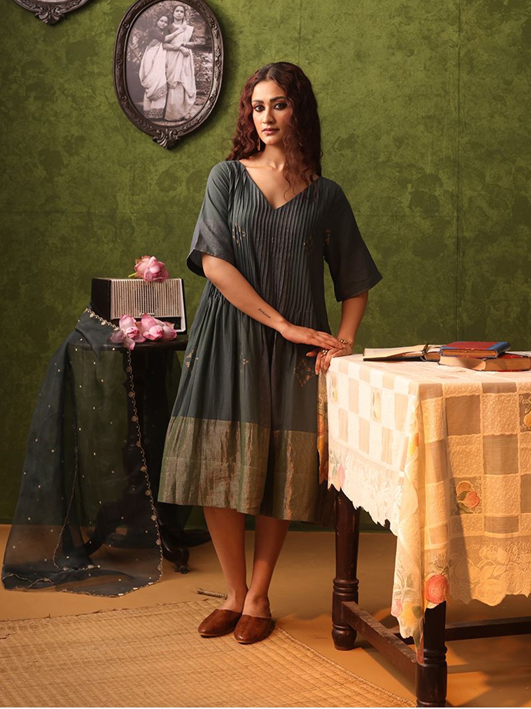

Bhomra Women V-Neck Cotton A-Line Midi Dress, Green
