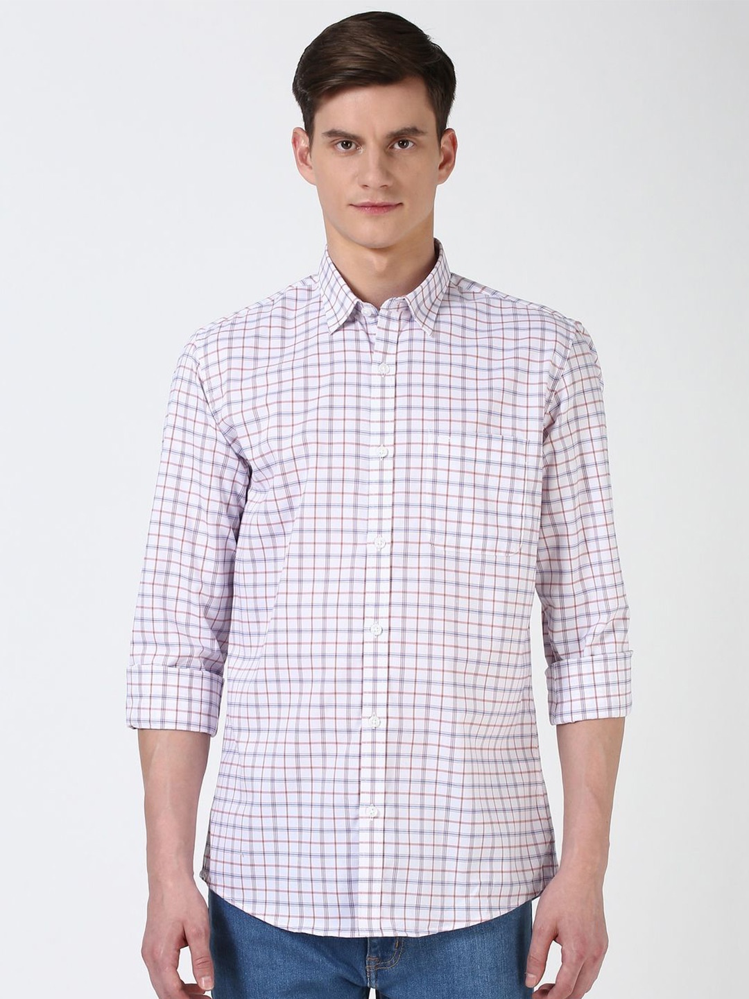 

Peter England Casuals Men Slim Fit Opaque Checked Casual Shirt, White