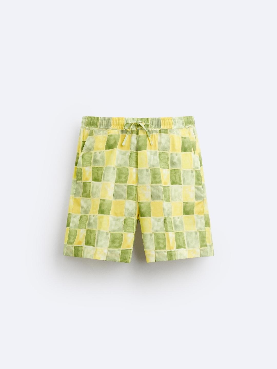 

ZARA Men Green Shorts