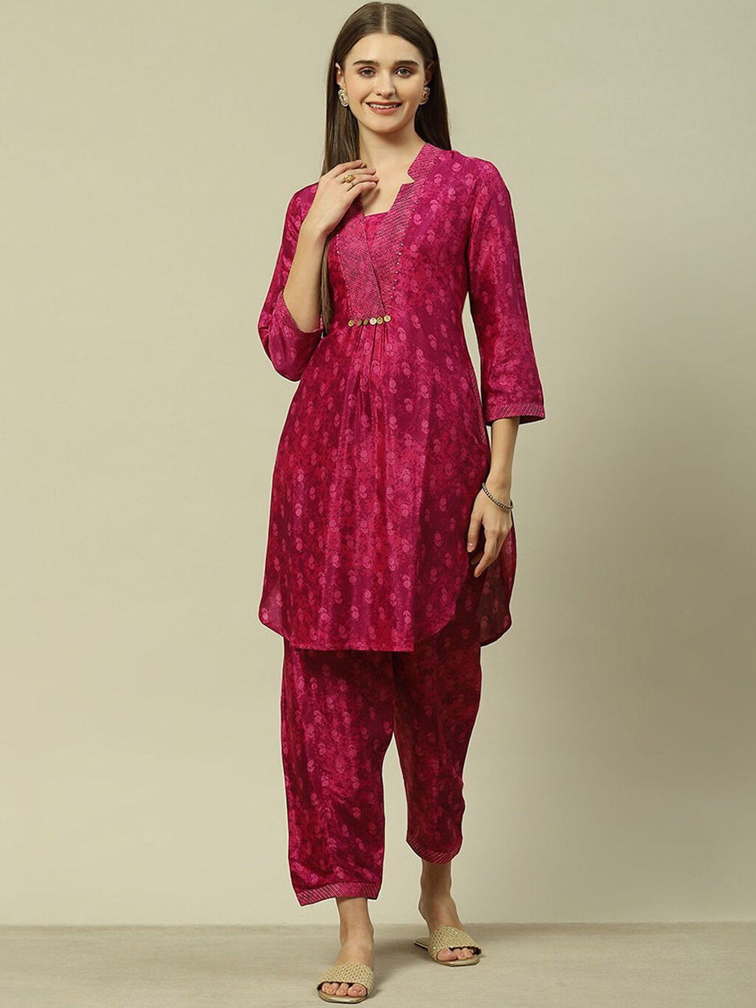

Rangriti Floral Printed Straight Kurta with Trousers, Pink