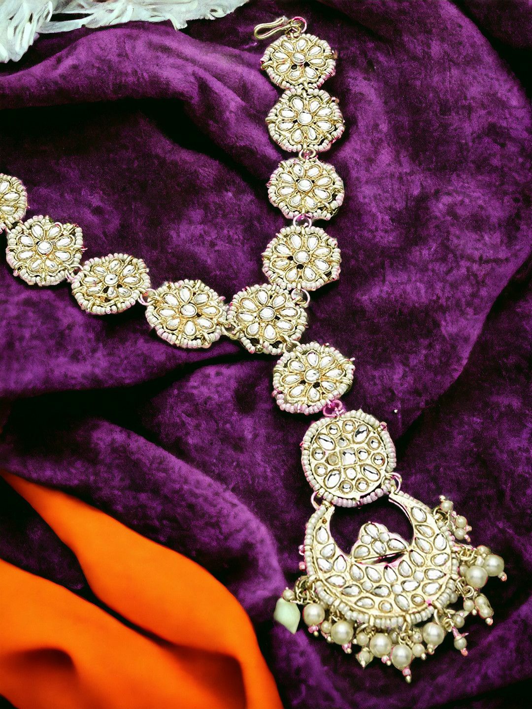 

Anouk Kundan Studded Sheeshphool Head Jewellery, Gold