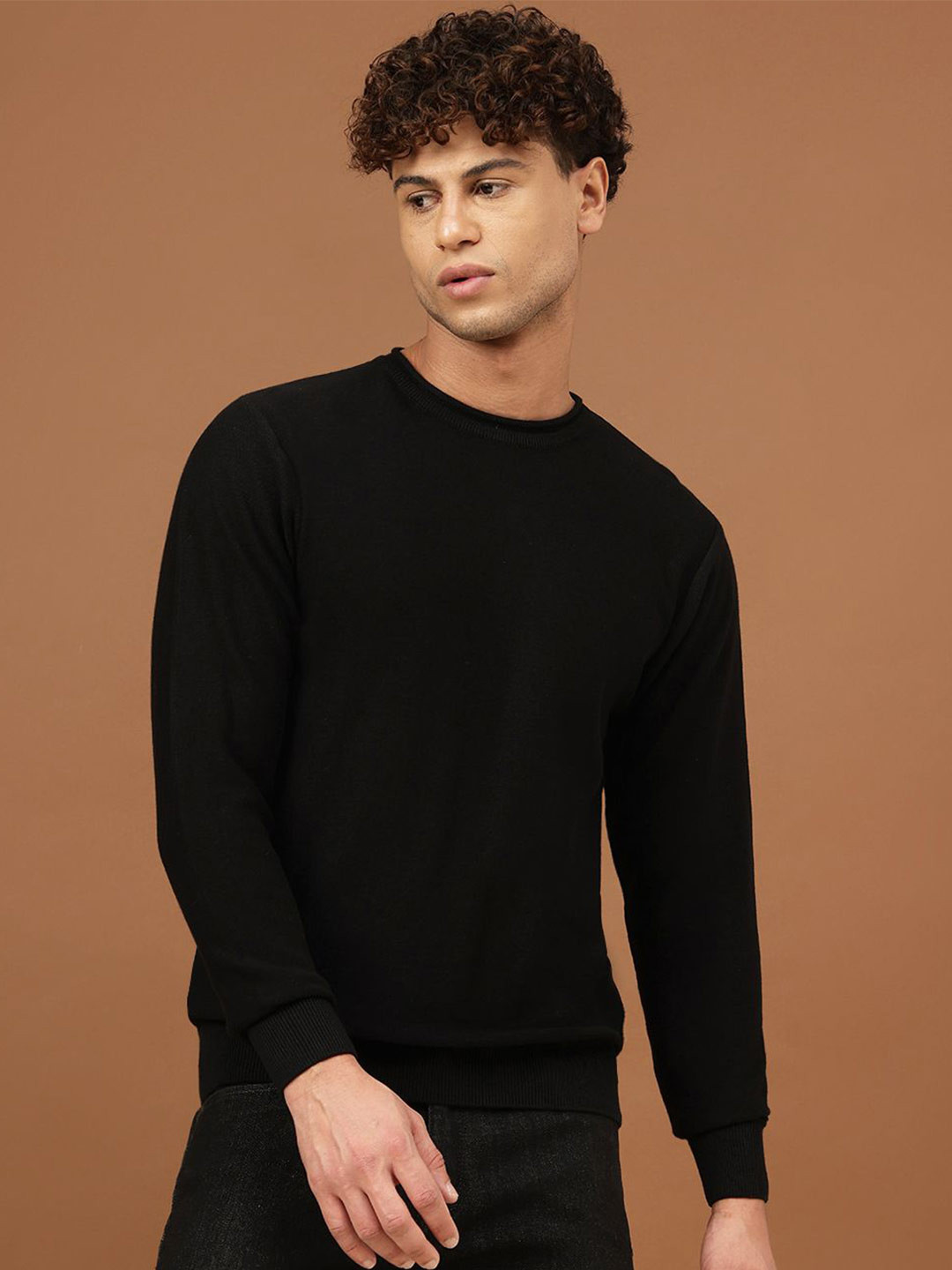 

Richlook Men Round Neck Pullover Sweatshirt, Black