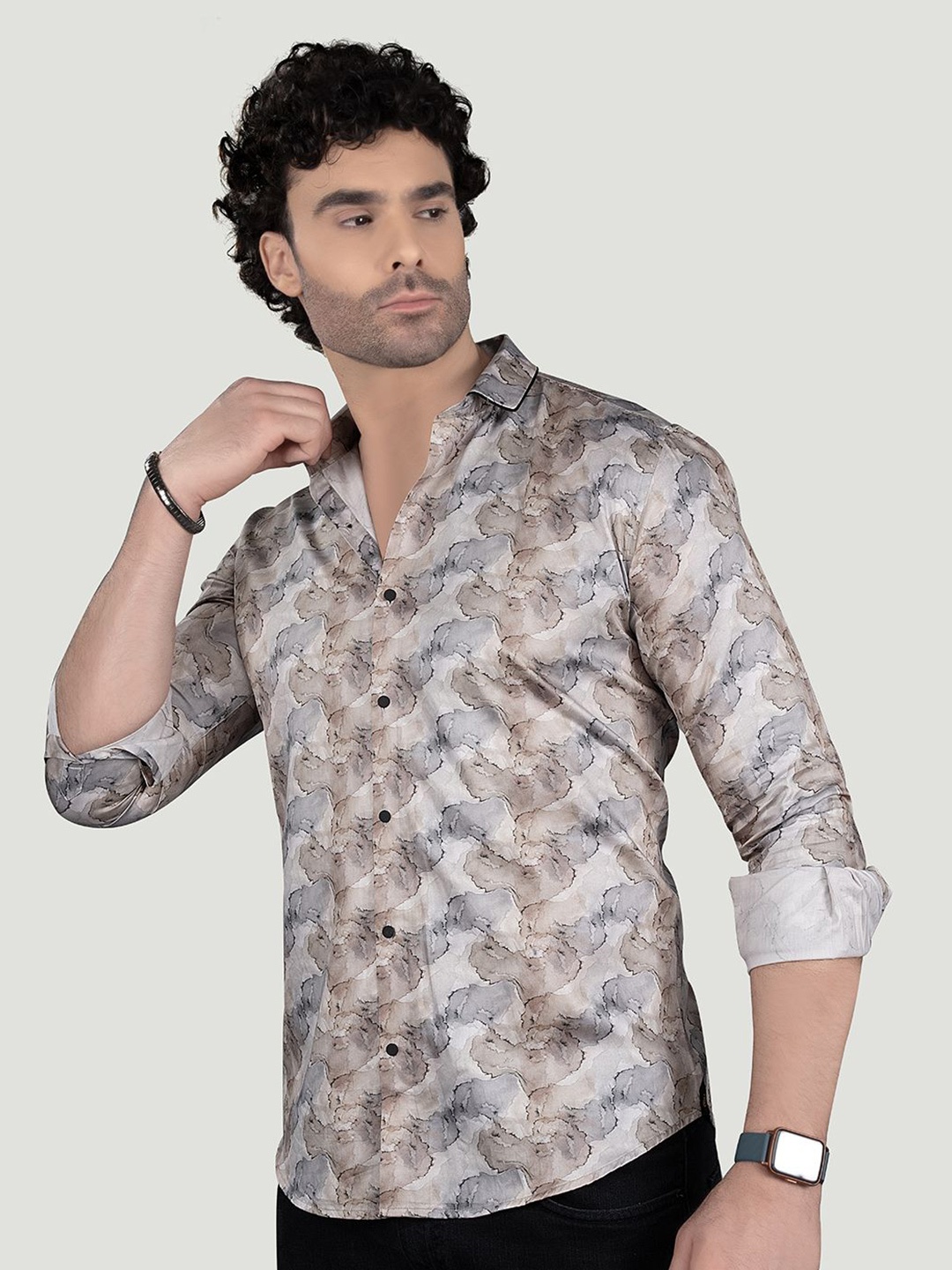 

ALMATY Men Comfort Spread Collar Abstract Printed Cotton Slim Fit Casual Shirt, White