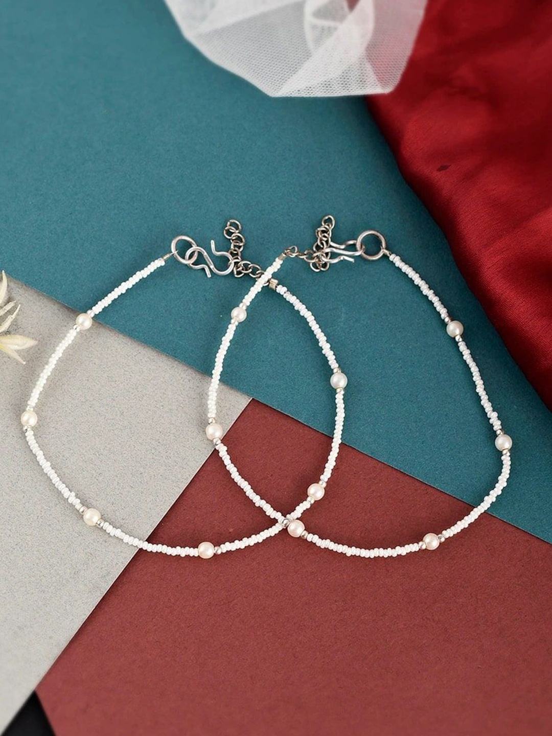 

HIGH TRENDZ Silver-Plated Beaded Anklets
