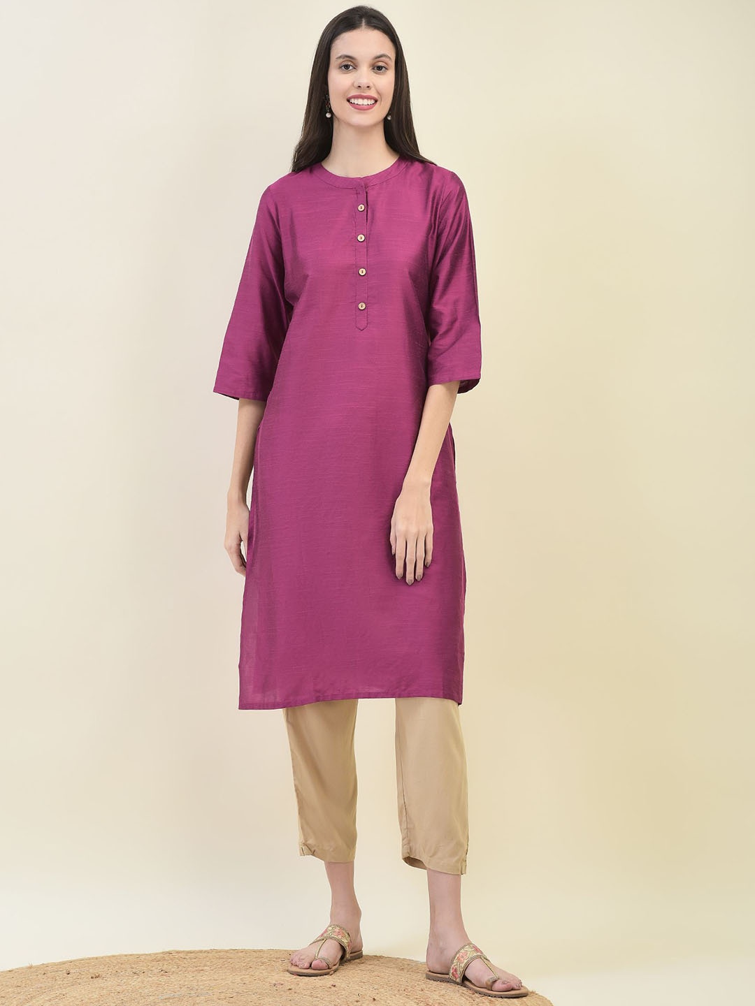 

Shree Mandarin Collar Straight Kurta, Purple